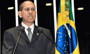 Sen-Anibal-Diniz-717037