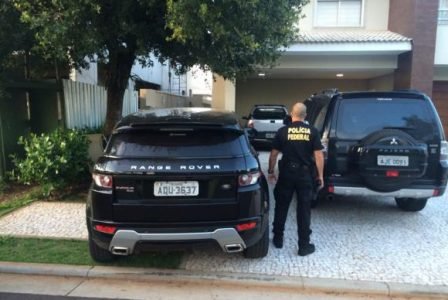 Na 11ª fase da Operação Lava Jato, policiais federais cumprem 32 mandados judiciais