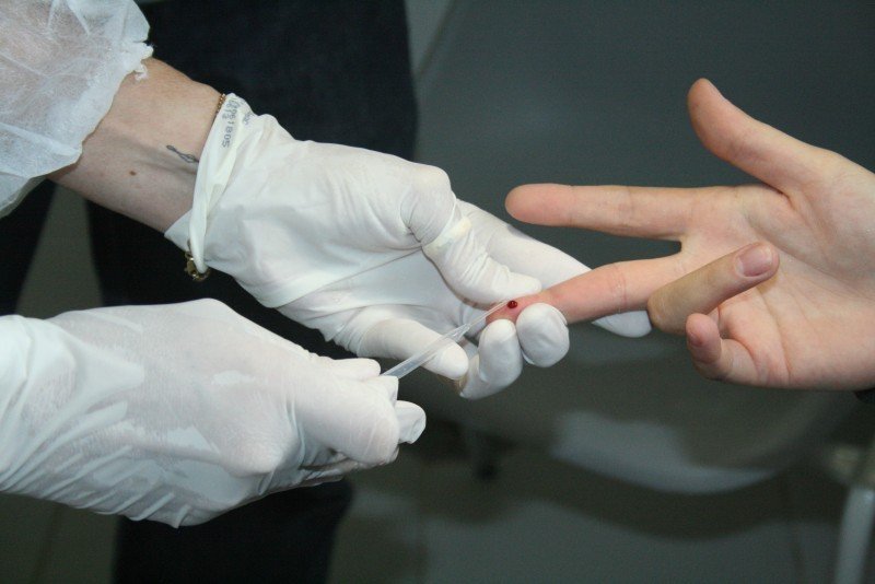 3_testehivhepatite010