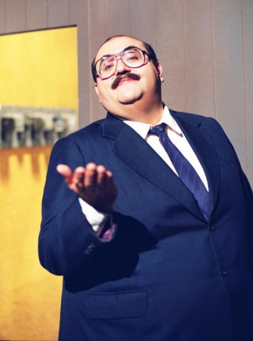 O carismático Senhor Barriga, interpretado pelo super comediante Edgar Vivar, estará pela primeira vez em Campinas