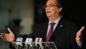 Governador do Maranhão, Flávio Dino, fala à imprensa após reunião com a presidenta Dilma, no Palácio do PlanaltoFabio Rodrigues Pozzebom/Agência Brasil
