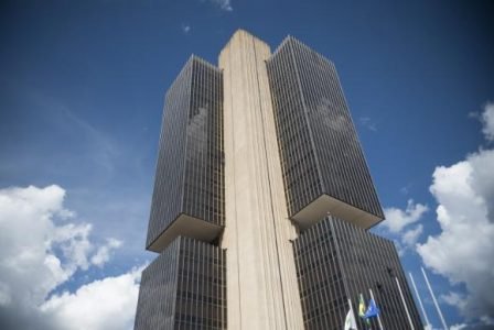 Boletim Focus, do Banco Central, indica que cálculo para o Índice Nacional de Preços ao Consumidor Amplo (IPCA) passou de 7,62% para 7,57%