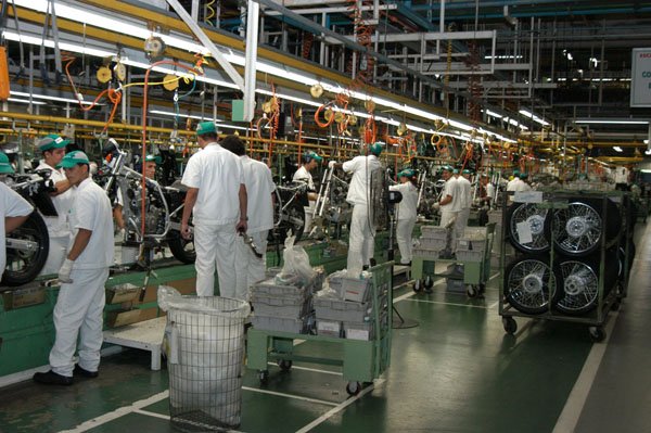 A evolução da produção passou de 39,7 pontos para 42,2 pontos