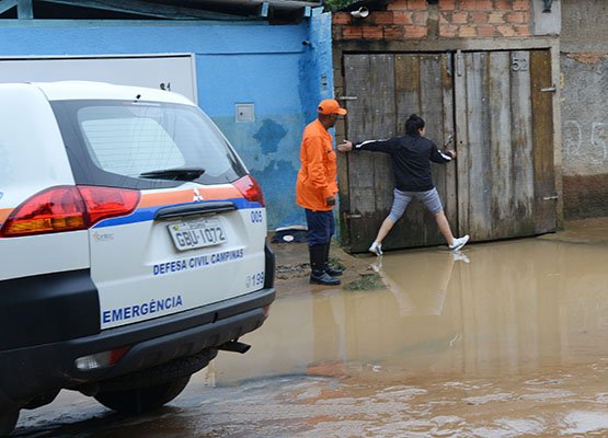 Defesa Civil continua monitorando as regiões inundadas