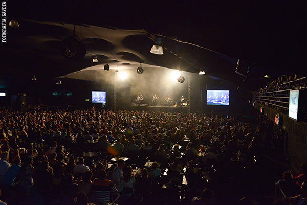 Bee Gees Alive /  Jaguariúna-SP