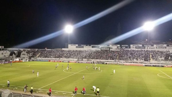Ponte Preta vence Botafogo por 2 a 0 no Estádio Moisés Lucarelli