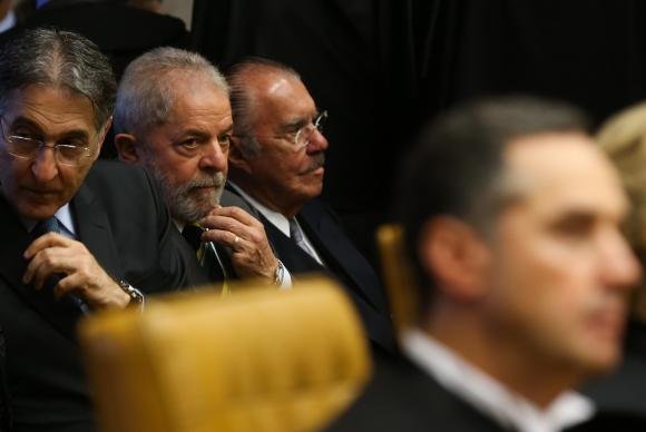 O ex-presidente Lula participa da cerimônia de posse da nova presidente do Supremo Tribunal Federal (STF), ministra Cármen Lúcia