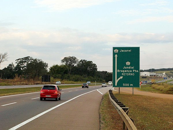 rodovia-dom-pedroi-itatiba-reparos