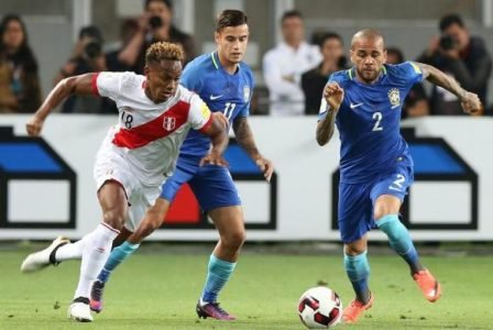 Brasil e Peru fizeram um jogo bem equilibrado em Lima