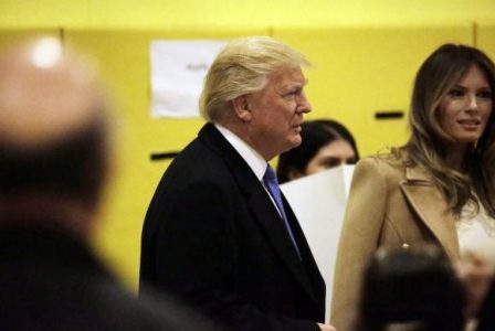 Donald Trump em Nova York, acompanhado de sua esposa Melania