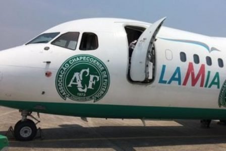 Avião da empresa boliviana Lamia, fretado pela Chapecoense para transportar sua equipe. Setenta e uma pessoas morreram no acidente na Colômbia    