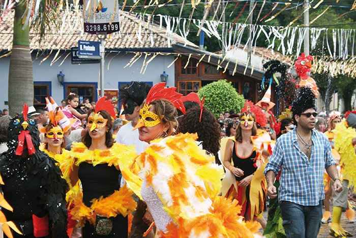 carnaval-bloco-galinhada-joaquim-egidio
