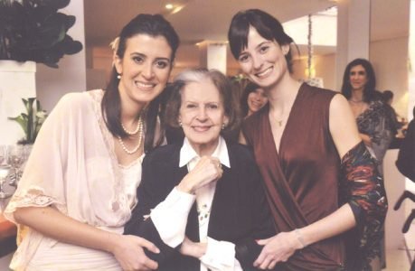 Lygia e as netas Lúcia Telles e Margarida Gorecki Zanelato