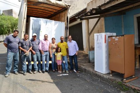 Projeto Desconto Eficiente, em parceria com a rede varejista Magazine Luiza, ofereceu até 45% de desconto na compra de novos freezers ou geladeiras 