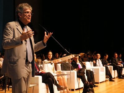 As hepatites virais são silenciosas, mas seus números dizem muito: todos os anos, 1,4 milhão de pessoas morrem de hepatites em todo o mundo.