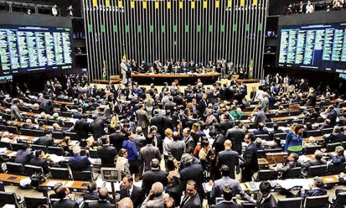 Deputados de olho 