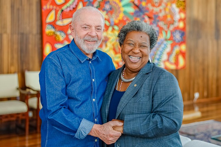 pres-lula-com-ministra-direitos-humanos-cacae-evaristo-ricardostuckert-pr