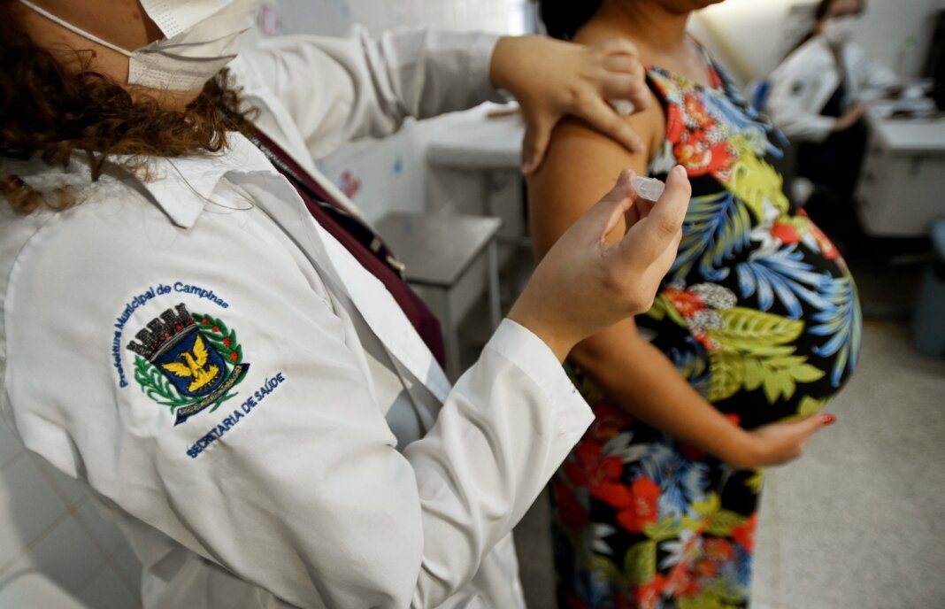 060040-Vacinação contra o vírus Sincicial Respiratório VSR_Grávidas