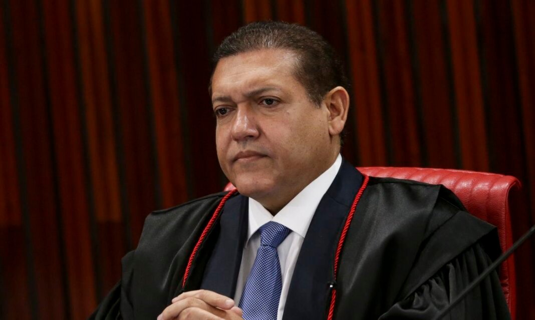 julgamento-tse-bolsonaro_mcamgo_abr_30062023-16
