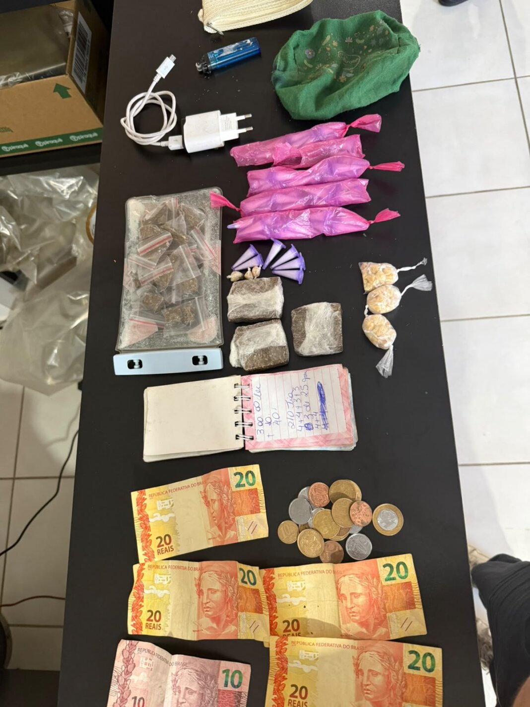 drogas-operacao-policia-civil-prende-tres-pessoas-por-trafico-durante-operacao-em-campinas-portalcbncampinas.com.br