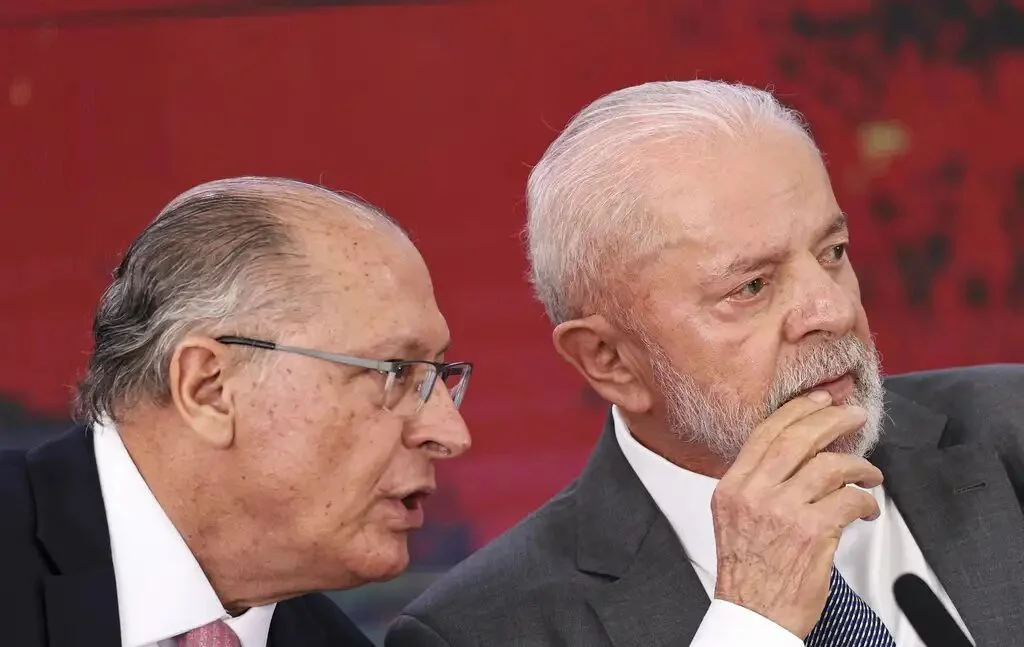 lula-acordo-mariana-mcamgo-abr-25102024-13-e1754396607987